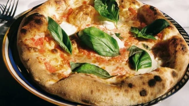 La Grande Famiglia - Ristorante Pizza Napoli - 7