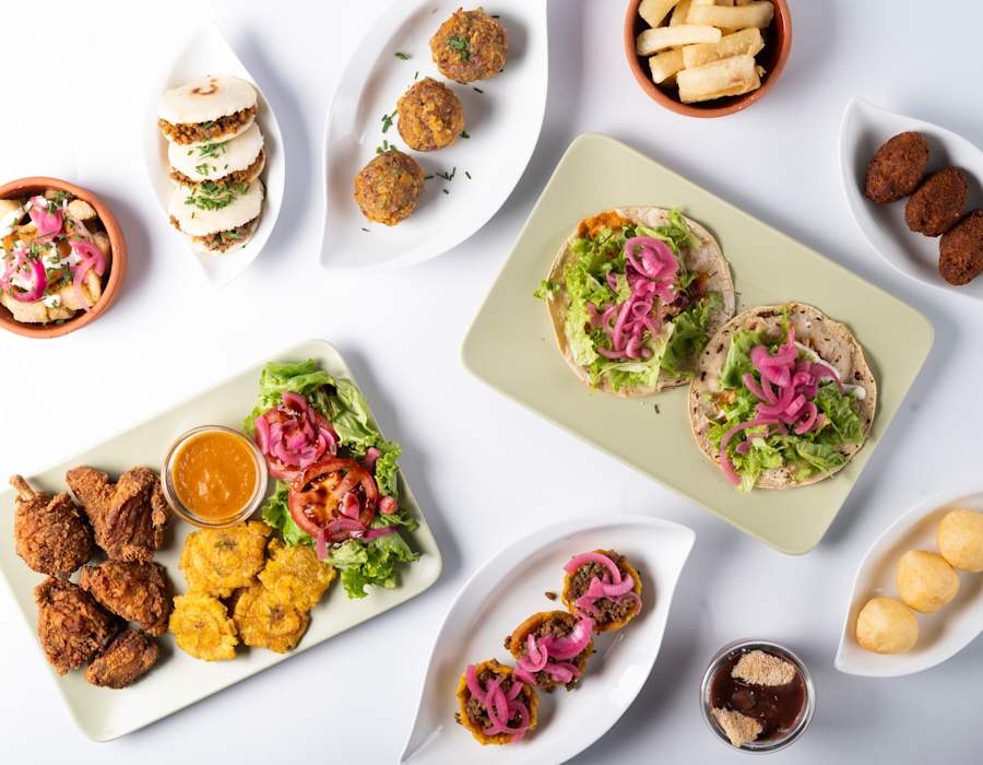 Blick ins gemütliche Lokal – Tropicalia Bar & Tapas Latinas, Ungargasse 8 Wien