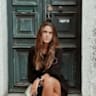 Joana V.